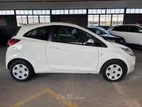 Usata Ford Ka Individual 69 CV (50 kW) 2013 Bianco Berlina