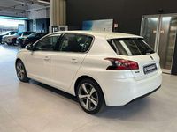 Begagnad Peugeot 308 Allure 131 HK (96 kW) 2018 Vit Halvkombi