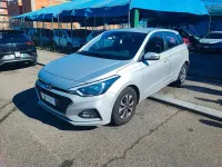 Usata Hyundai i20 75 CV (55 kW) 2019 Argento Utilitaria