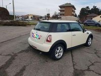 Usata Mini ONE 75 CV (55 kW) 2011 Beige Utilitaria