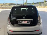 Usata Lancia Ypsilon 69 CV (50 kW) 2011 Grigio Utilitaria