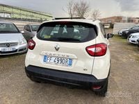 Usata Renault Captur Life 90 CV (66 kW) 2016 Beige SUV