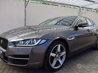 Usata Jaguar XE Prestige 180 CV (132 kW) 2015 Ammonite grey Berlina