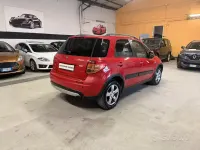 Second-hand Suzuki SX4 90 CP (66 kW) 2011 Roșu SUV