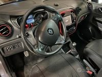 Usata Renault Captur 110 CV (80 kW) 2016 Grigio SUV