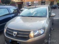 Usata Dacia Sandero Lauréate 75 CV (55 kW) 2016 Grigio Utilitaria