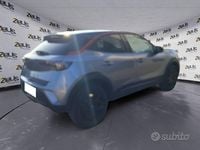 Usata Opel Mokka 101 CV (74 kW) 2023 Grigio SUV