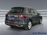 Usata VW Tiguan Elegance 150 CV (110 kW) 2023 Dolphine grau SUV