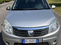 Usata Dacia Sandero 75 CV (55 kW) 2009 Berlina