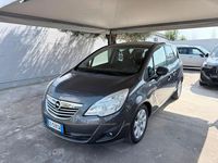 Usata Opel Meriva Cosmo 75 CV (55 kW) 2011 Grigio Monovolume