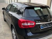 Usata Mercedes GLA180 Executive 109 CV (80 kW) 2015 Nero SUV