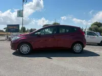 Usata Ford Fiesta 68 CV (50 kW) 2009 Viola Berlina