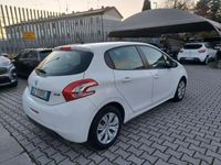 usata Peugeot 208 1.4 VTi 95 CV 1.4 VTi 95 CV 5p. GPL Allure