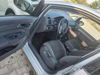 Usata VW Touran 150 CV (110 kW) 2011 Grigio Monovolume