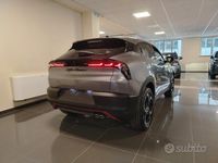 Nuova Alfa Romeo Junior Edizione Speciale 145 CV (106 kW) 2025 SUV