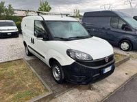 Usata Fiat Doblò 95 CV (69 kW) 2021 Bianco Monovolume