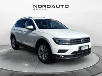 Usata VW Tiguan Executive 150 CV (110 kW) 2017 Bianco SUV