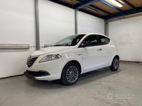 Usata Lancia Ypsilon S 95 CV (69 kW) 2015 Bianco Utilitaria