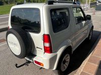 Usata Suzuki Jimny 86 CV (63 kW) 2014 Bianco SUV