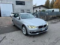 Usata BMW 320 Luxury Line 190 CV (139 kW) 2019 Grigio Station wagon