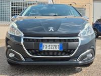 Usata Peugeot 208 Signature Sky 102 CV (75 kW) 2019 Grigio Utilitaria
