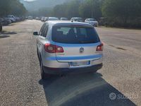 Usata VW Tiguan 140 CV (102 kW) 2009 Grigio SUV