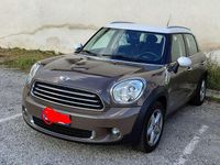 Usata Mini Cooper D Countryman 111 CV (81 kW) 2013 Marrone SUV