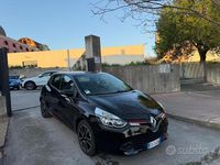 Usata Renault Clio IV Expression 74 CV (54 kW) 2014 Nero Berlina