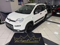 Usata Fiat Panda 4x4 S 84 CV (61 kW) 2019 Bianco Utilitaria