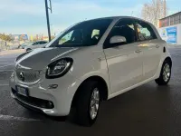 Usata Smart ForFour 71 CV (52 kW) 2018 Bianco Utilitaria