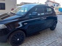 Usata Lancia Ypsilon 60 CV (44 kW) 2013 Nero Utilitaria