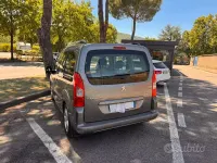 Usata Peugeot Partner Tepee 90 CV (66 kW) 2008 Grigio Monovolume