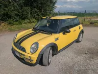 Usata Mini Cooper 75 CV (55 kW) 2003 Giallo Utilitaria