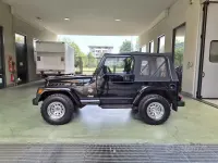Usata Jeep Wrangler Sahara 177 CV (130 kW) 1999 Nero SUV