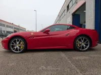 Usata Ferrari California 489 CV (359 kW) 2012 Rosso Cabrio