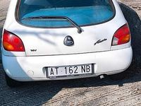 Usata Ford Fiesta 75 CV (55 kW) 1998 Bianco Utilitaria