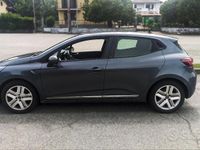 Usata Renault Clio V 140 CV (102 kW) 2021 Grigio Utilitaria