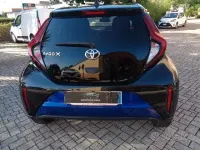 Usata Toyota Aygo X Trend 72 CV (52 kW) 2022 Bluazzurro SUV