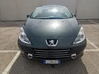 Usata Peugeot 307 CC 136 CV (100 kW) 2006 Grigio Cabrio