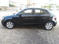 Usata Audi A1 Sportback Ambition 90 CV (66 kW) 2013 Viola Utilitaria
