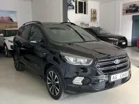 Usata Ford Kuga ST-Line 150 CV (110 kW) 2019 Nero SUV