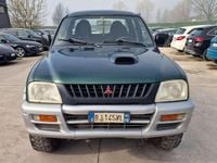 Usata Mitsubishi L200 99 CV (72 kW) 2000 Argento Pick-up