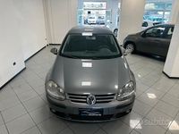 Usata VW Golf IV Sportline 116 CV (85 kW) 2004 Grigio Berlina