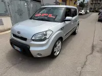 Usata Kia Soul 118 CV (86 kW) 2009 Grigio SUV