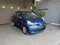 Begagnad Toyota Aygo 68 HK (50 kW) 2007 Blå Halvkombi