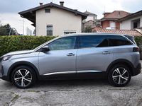 Usata Peugeot 5008 GT 131 CV (96 kW) 2023 Grigio SUV
