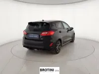 Usata Ford Fiesta ST-Line 86 CV (63 kW) 2018 Nero metallizzato Utilitaria