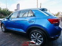 Usata VW T-Roc Advance 116 CV (85 kW) 2020 Blu SUV