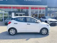 Usata Hyundai i10 Advanced 65 CV (47 kW) 2021 Bianco Utilitaria