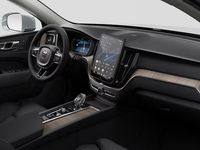 Nuova Volvo XC60 Plus 250 CV (183 kW) 2025 SUV